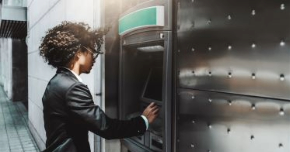 Infographic: Differences Between First-line and Second-Line Maintenance image